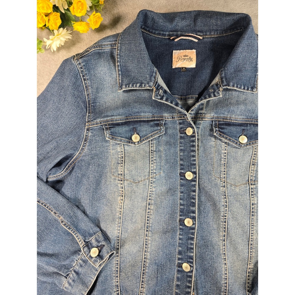 Royalty For Me Womens 3X Blue Denim Trucker Jacket Stretch XJ69845 Plus Size
